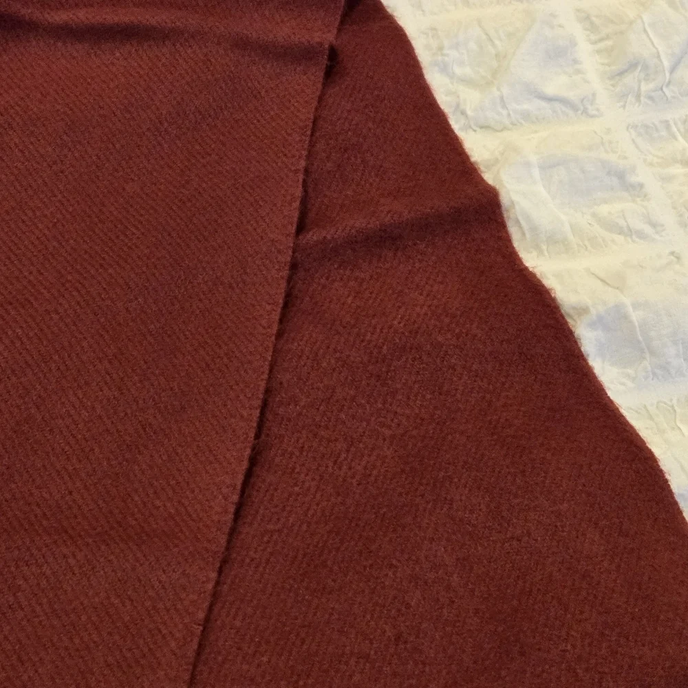 🧣 Vintage Christian Dior Cashmaire Scarf – Burgundy – 52